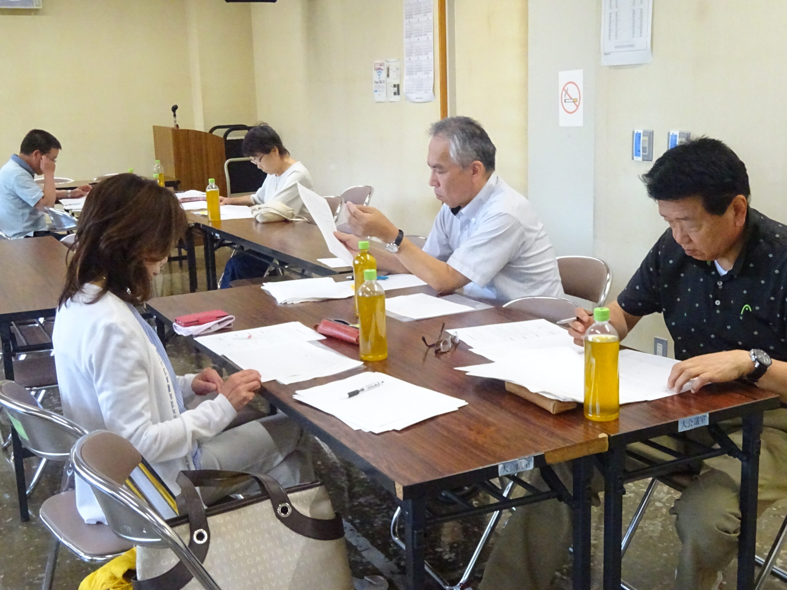 社明作文コンテスト審査会開催